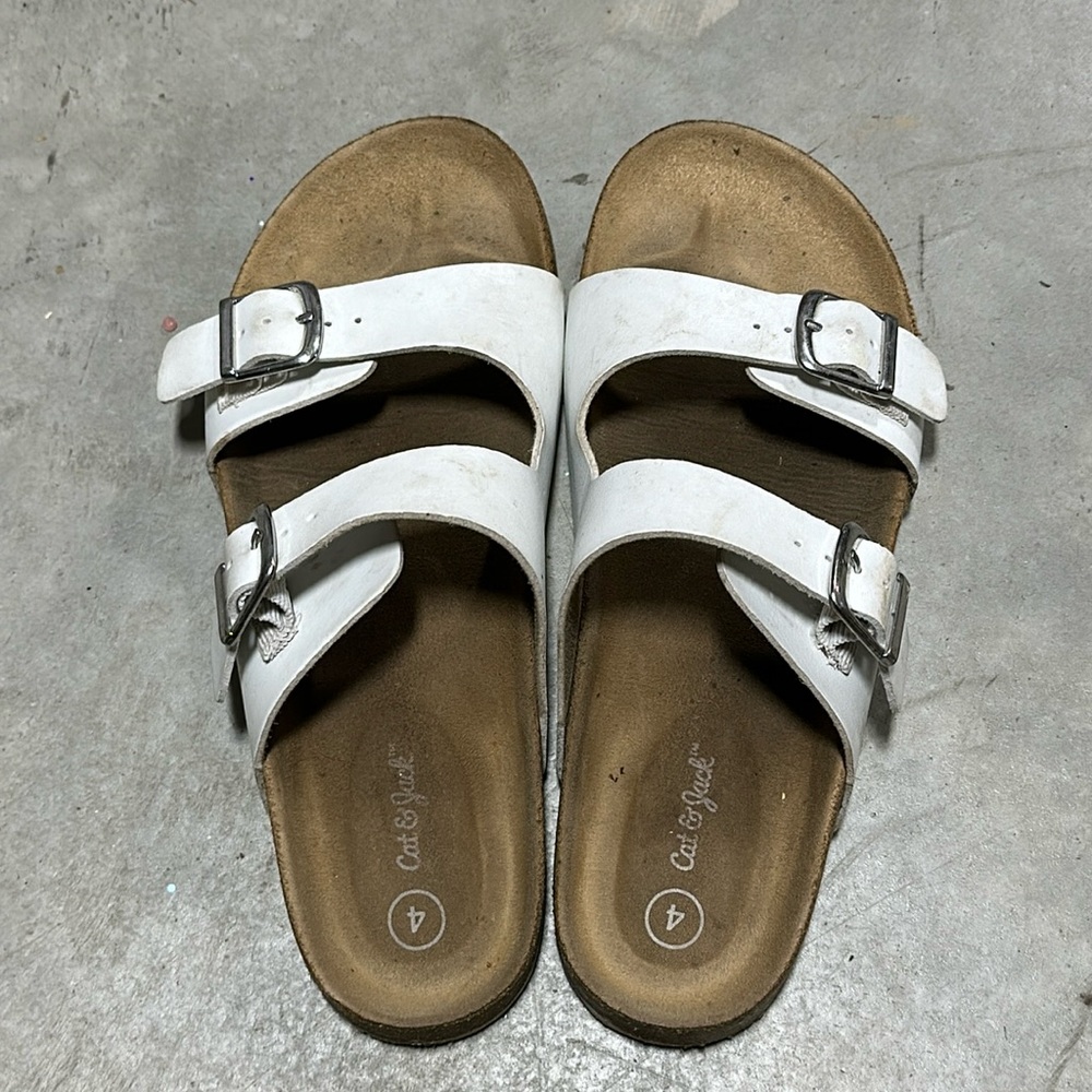 White Cat & Jack Slides / Size 4‎ / Ww-19